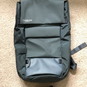 Timbuktu commuter backpack- excellent condition/like new